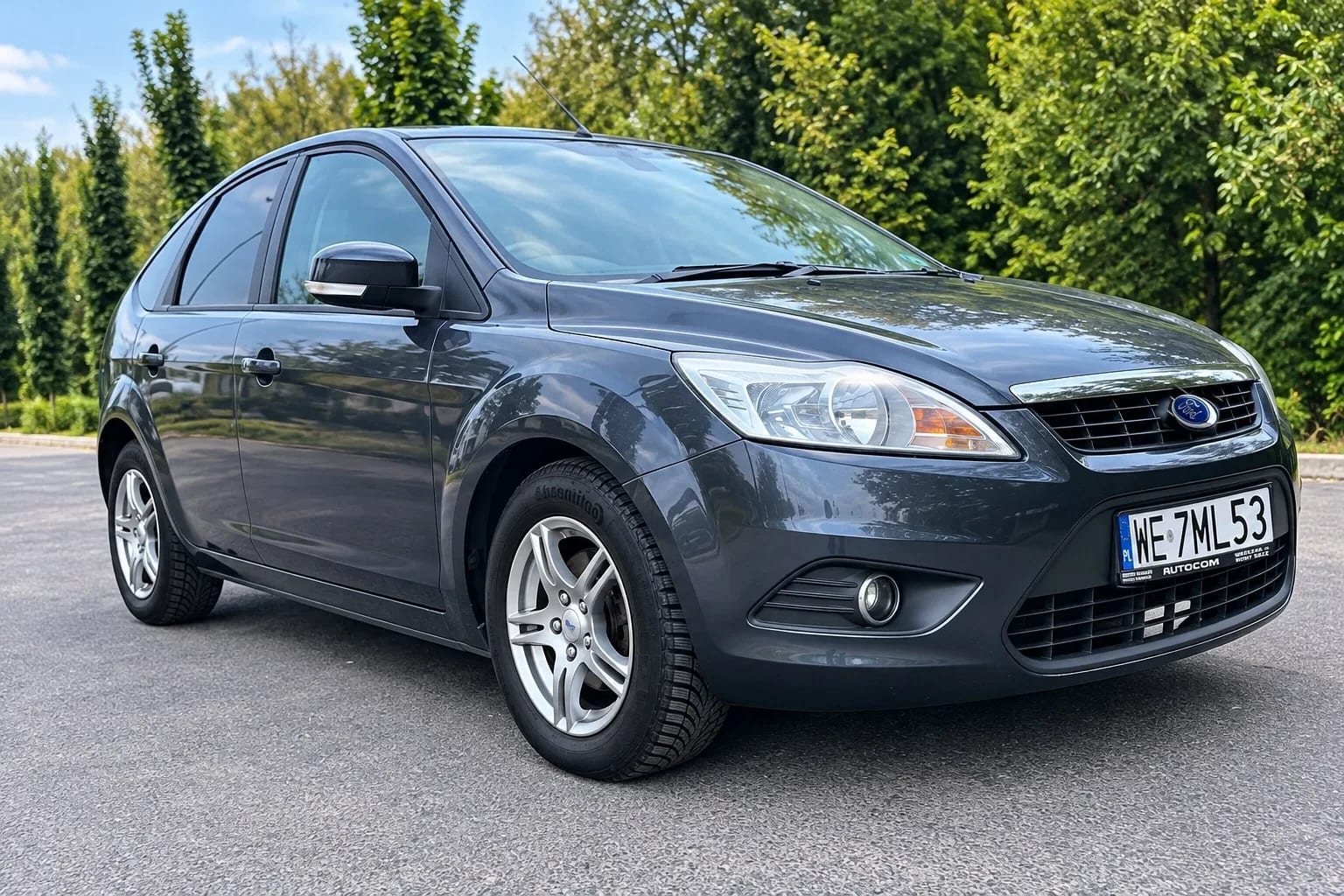 Ford Focus for rent in Warsaw, front three-quarter view